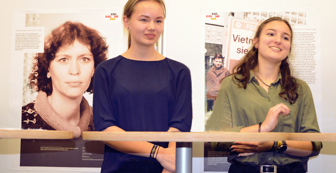Präsentation der Ausstellung durch Schüler